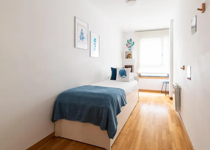 Gran Con Parking By Panama * Vigo